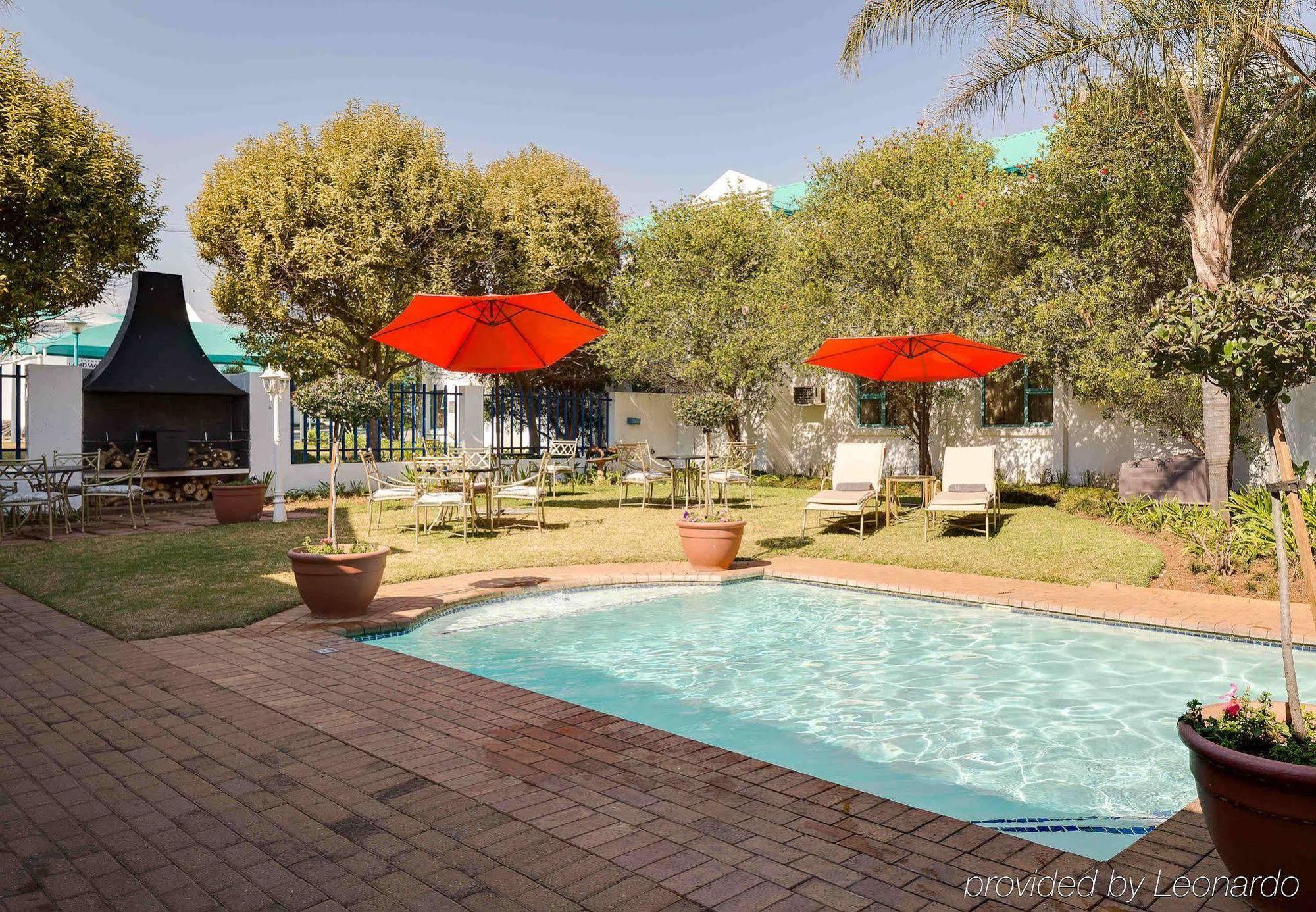 Protea Hotel By Marriott Polokwane Landmark Экстерьер фото
