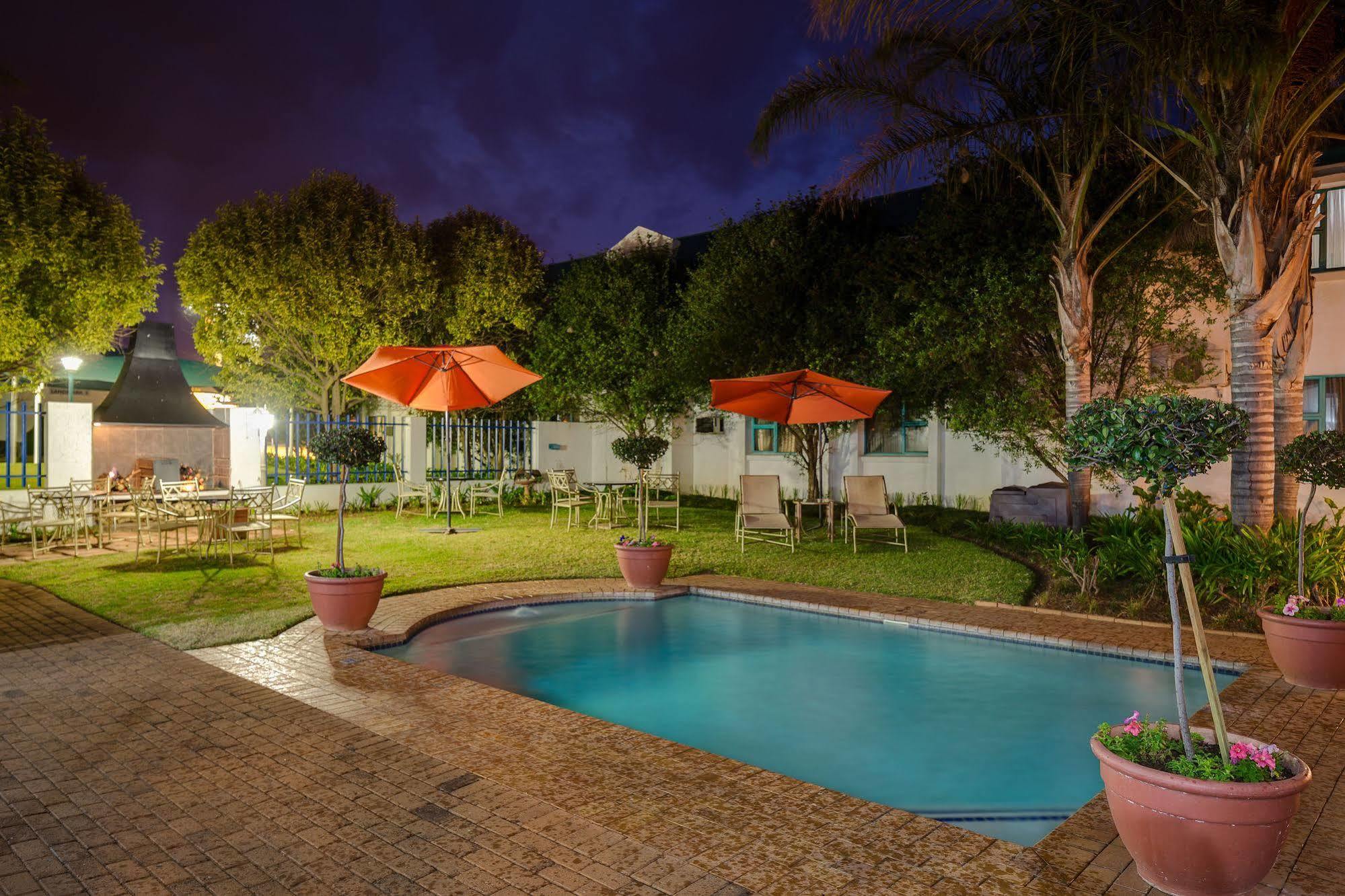 Protea Hotel By Marriott Polokwane Landmark Экстерьер фото